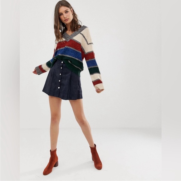 ANTHROPOLOGIE Raga Garcia Sporty Stripe Knit Oversized Shimmery VNeck Sweater - Picture 1 of 8